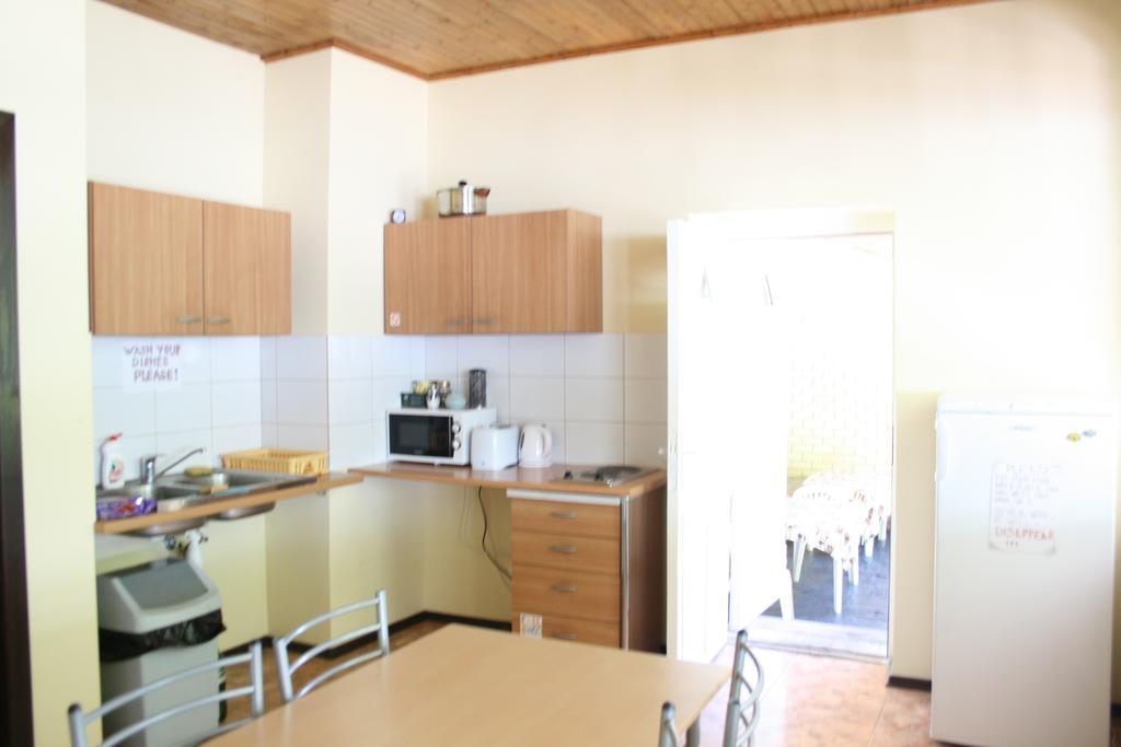 Fortuna Hostel VNO Exteriör bild