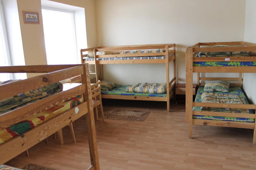 Fortuna Hostel VNO Rum bild