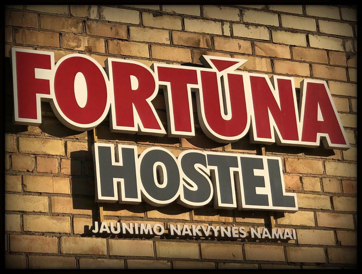 Fortuna Hostel VNO Exteriör bild